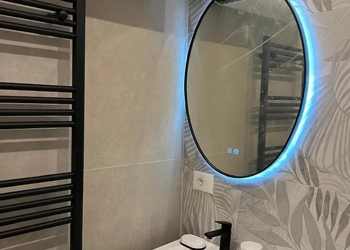 Apartament New In