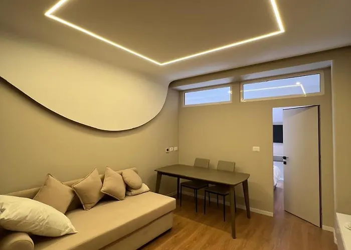 New In Apartament Tirana